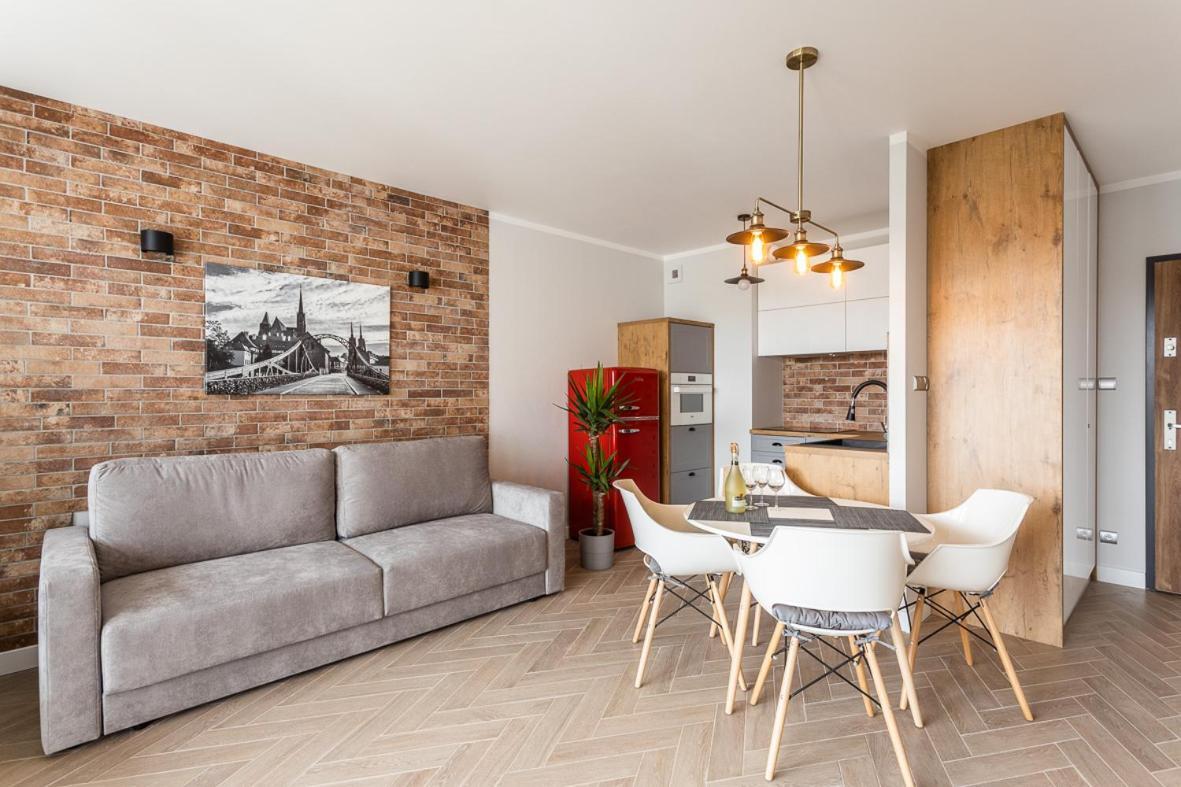 B&W Luxurious Apartment In The Center Of Wrocław Eksteriør billede