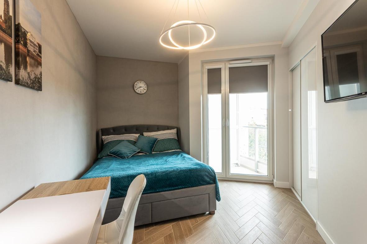 B&W Luxurious Apartment In The Center Of Wrocław Eksteriør billede